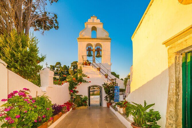 Cruise-Friendly Corfu: Half Day Tour for First Time Visitors - Transportation Comfort and What to Watch For