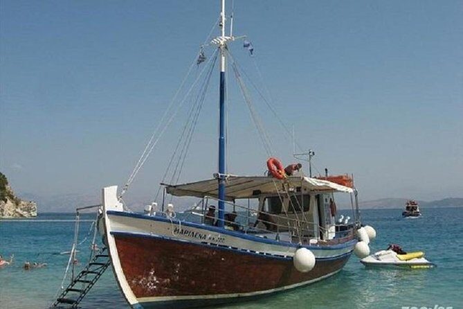 Cruise to Kassiopi from Corfu - Gouvia Sailing Segment: A Motorboat Route With Real Coastal Views